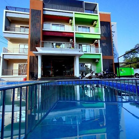 Lotus Hotel Nagaon Beach Alībāg Exterior foto