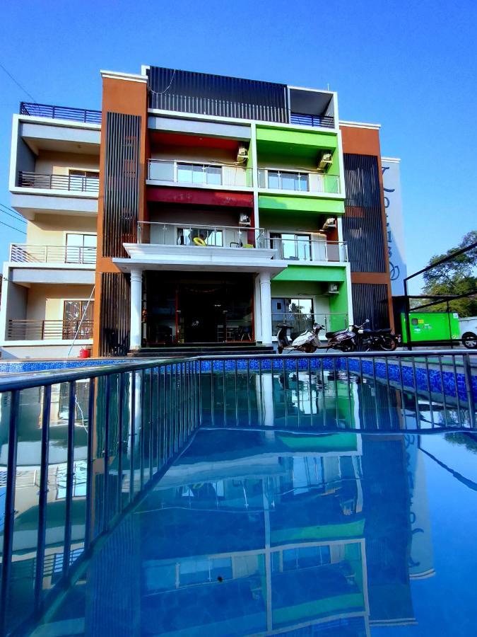 Lotus Hotel Nagaon Beach Alībāg Exterior foto